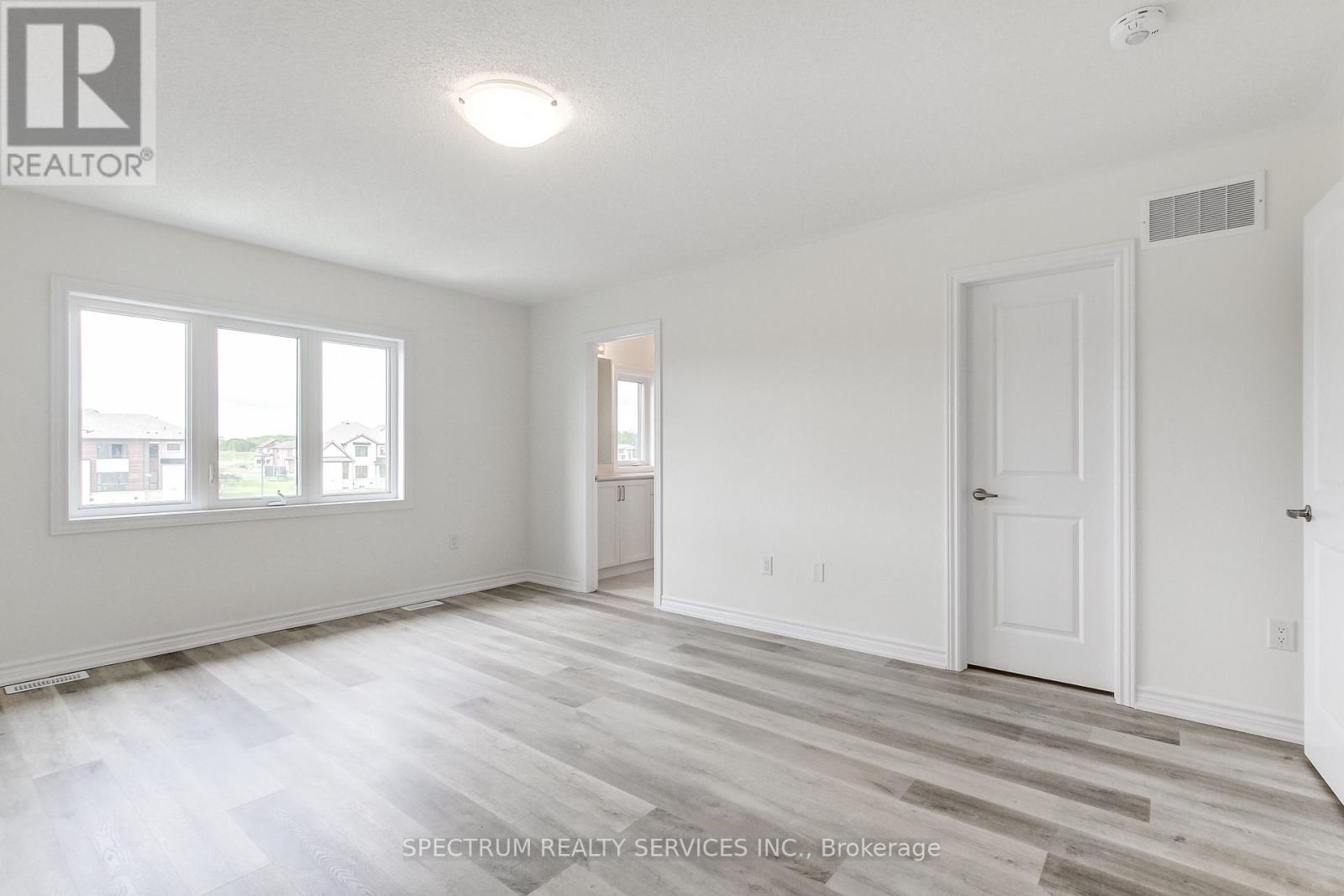 27 STRICKLAND AVENUE - Image 43