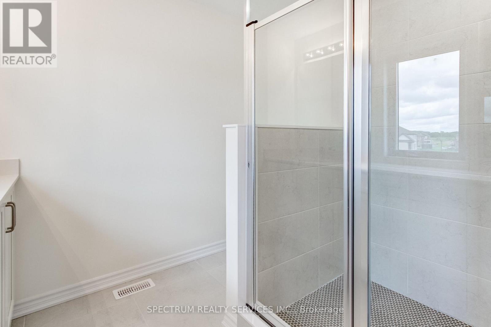 27 STRICKLAND AVENUE - Image 46
