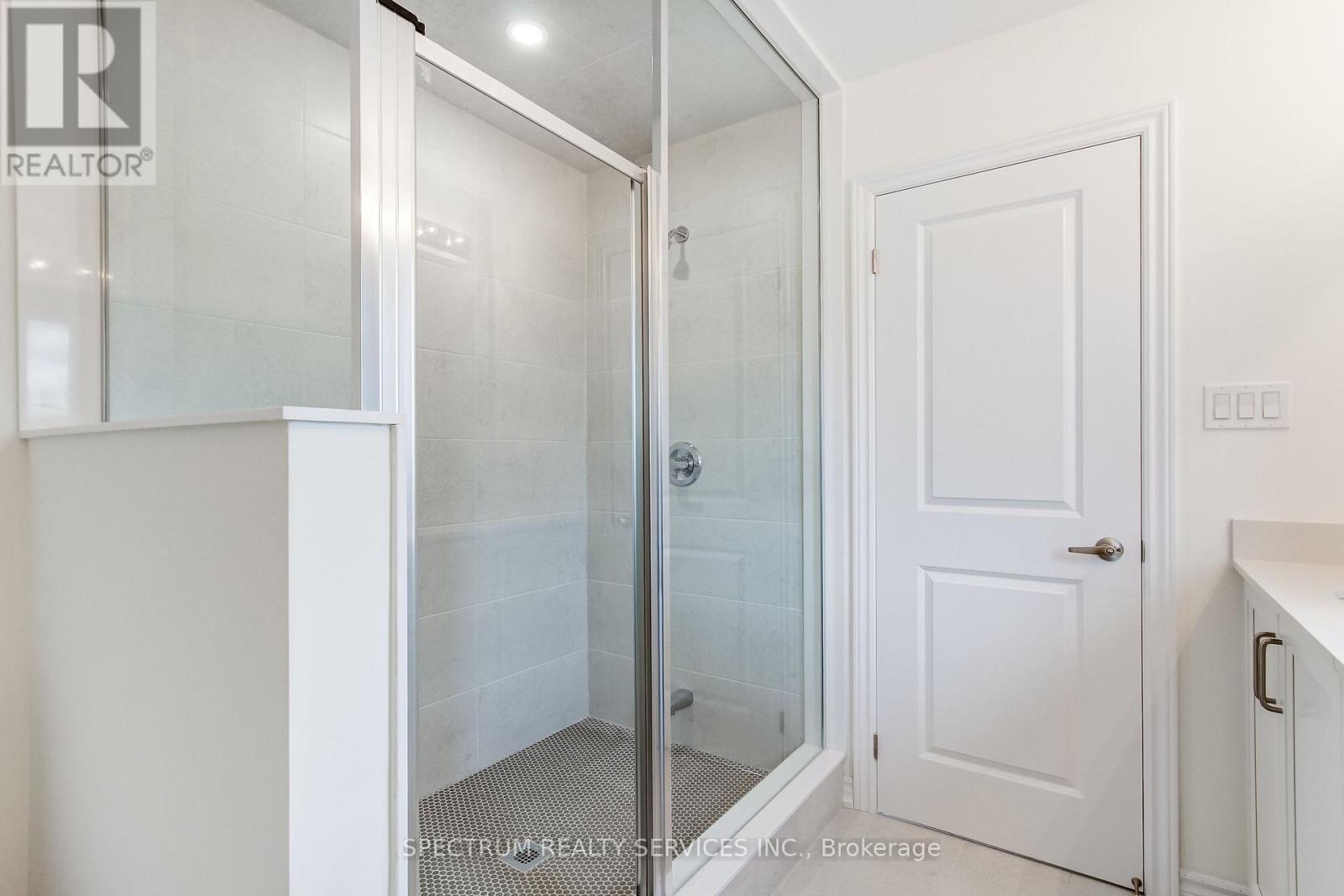 27 STRICKLAND AVENUE - Image 47
