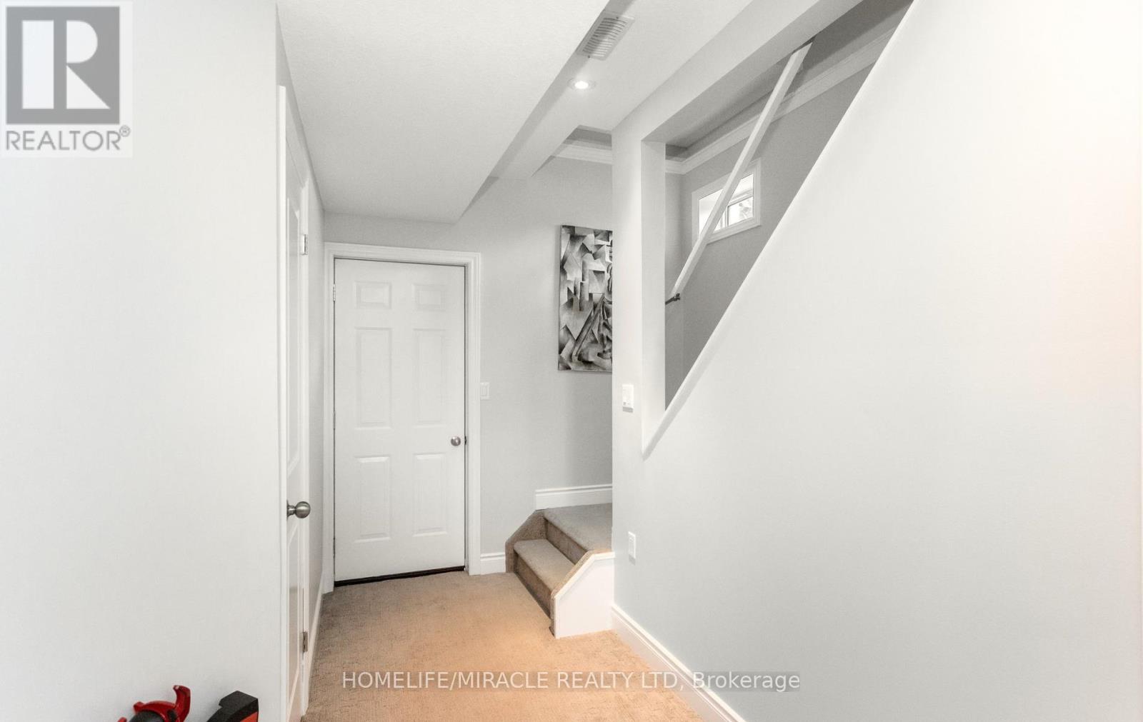 498 FAIRWAY ROAD - Image 36