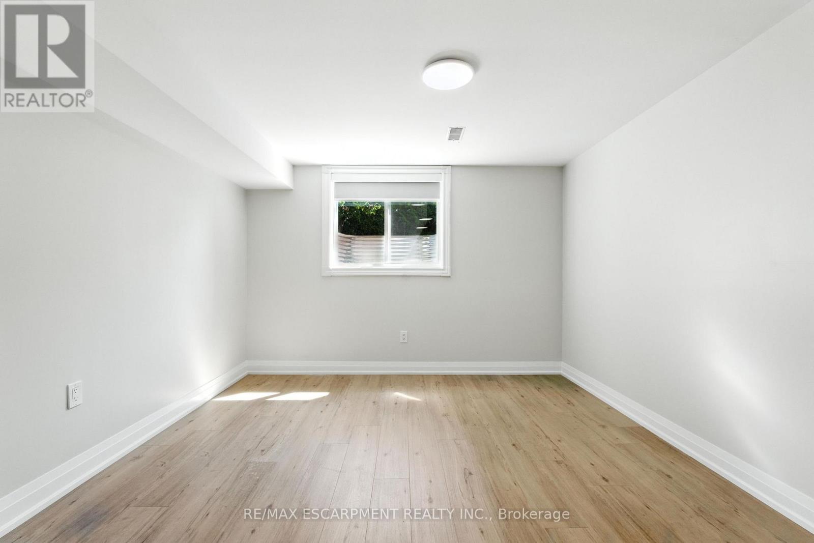 929 UPPER OTTAWA STREET - 42