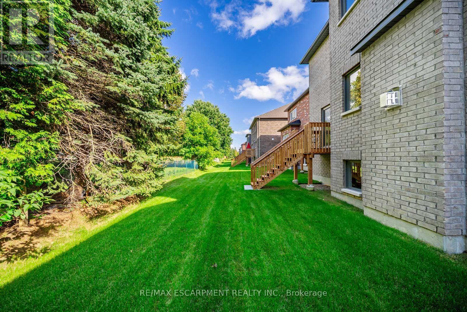 465 ADELAIDE STREET - Image 46
