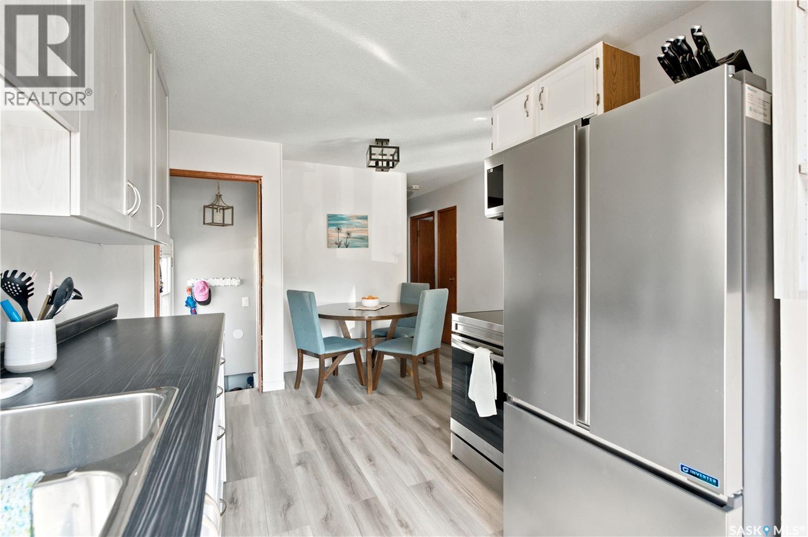55 Trident CRESCENT - 16