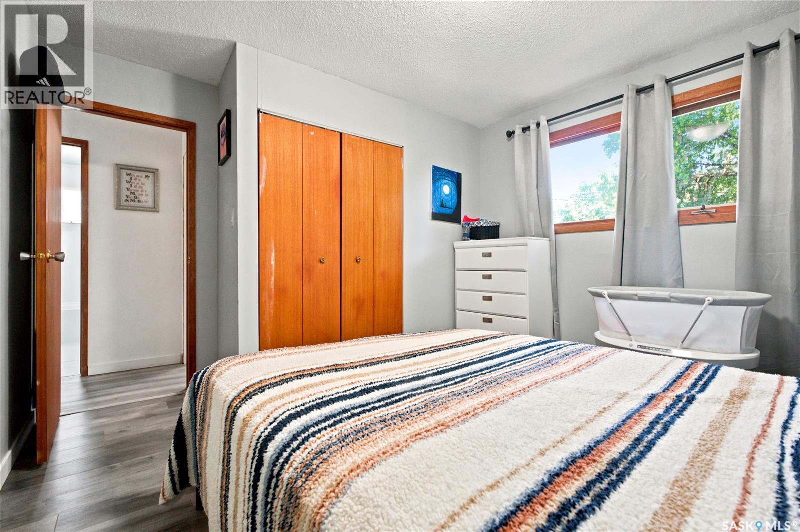55 Trident CRESCENT - 25