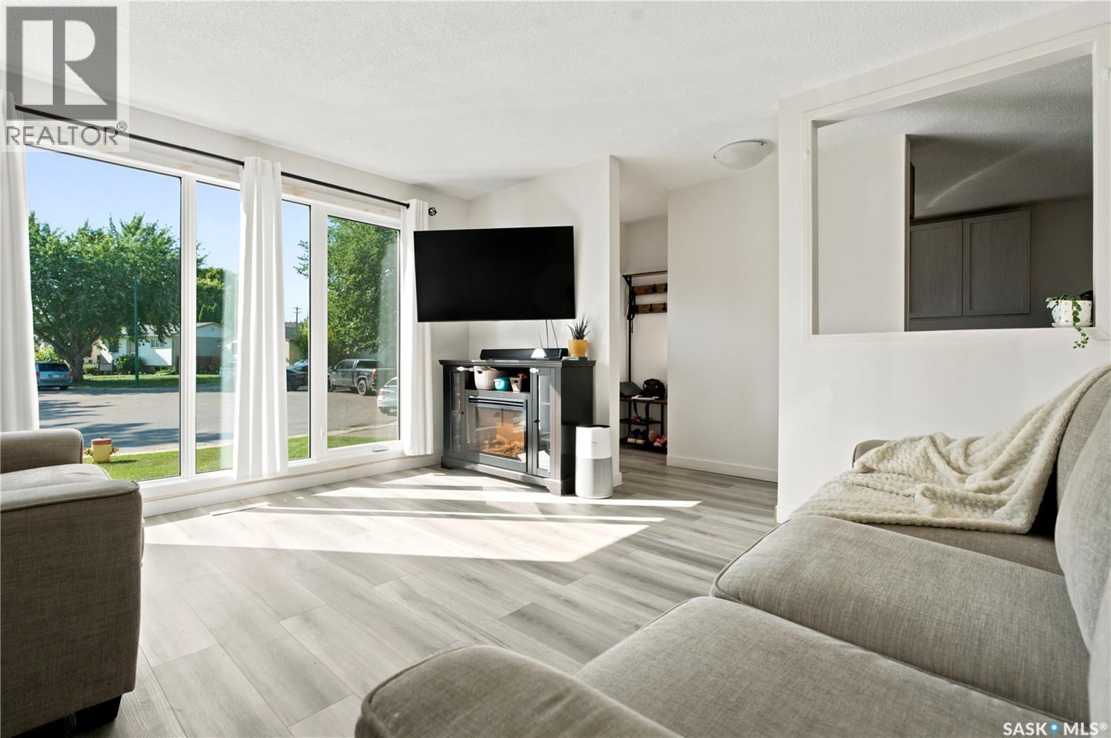 55 Trident CRESCENT - 8
