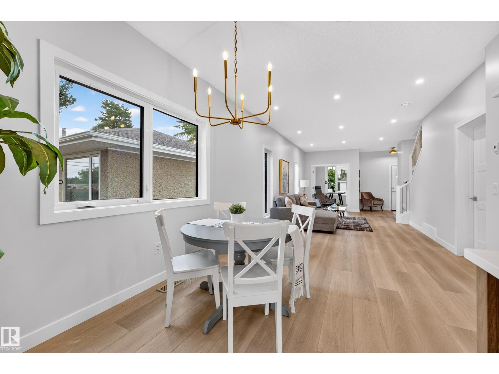 5604 105 AV NW - 18