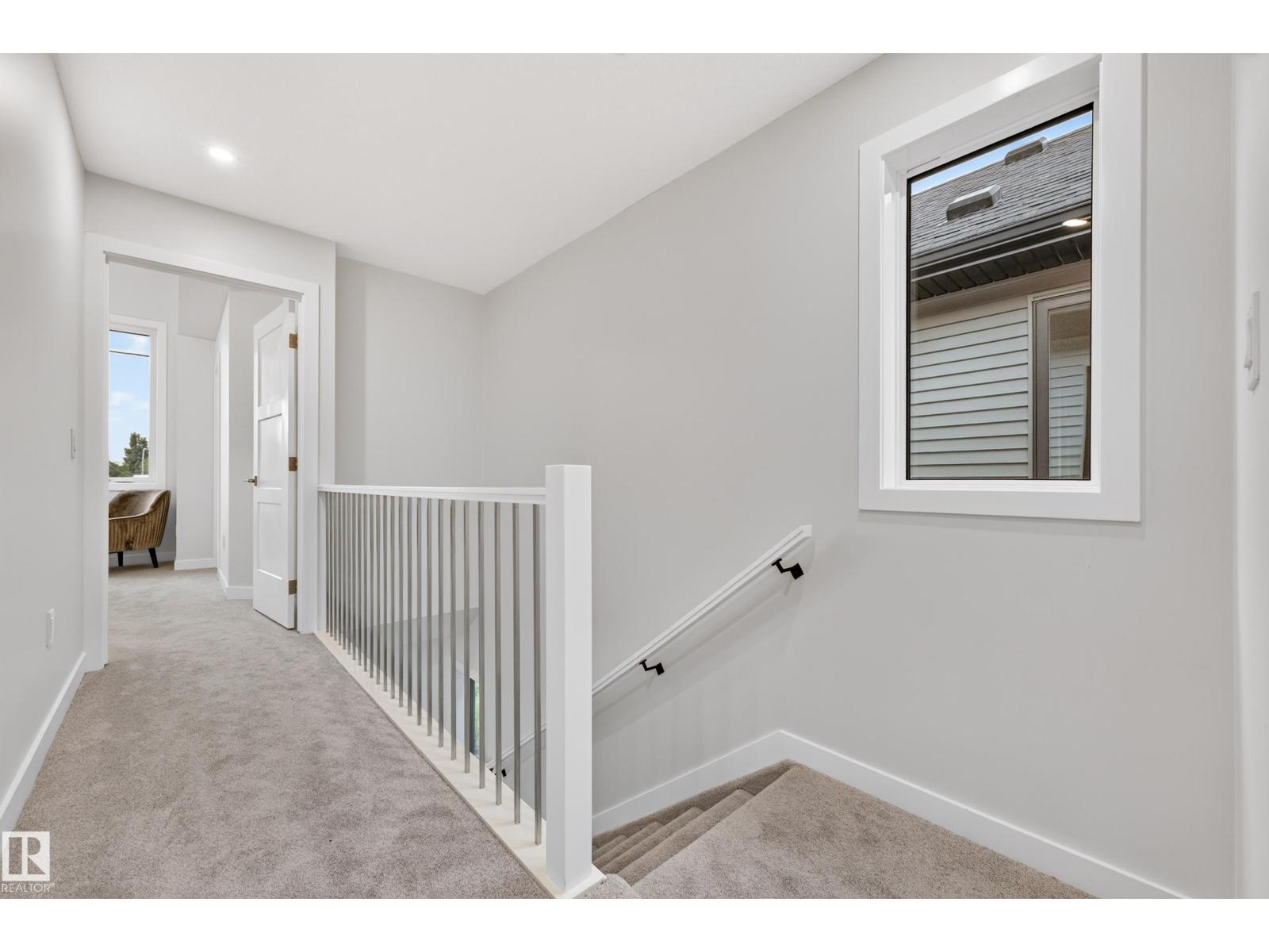 5604 105 AV NW - 28