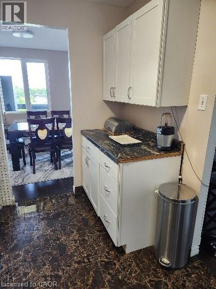#706 279 CHANDLER Drive - 26