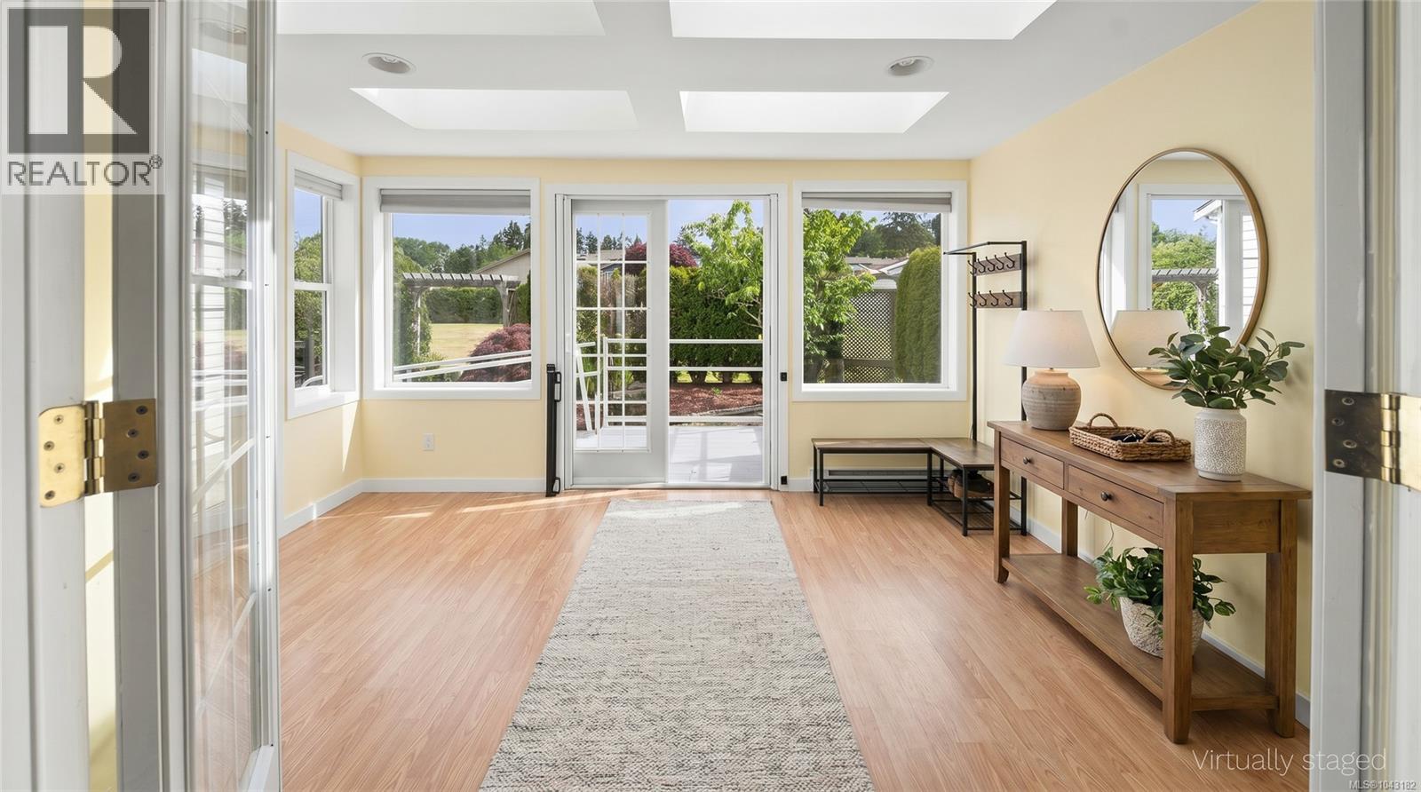 6214 Rich Rd - 6