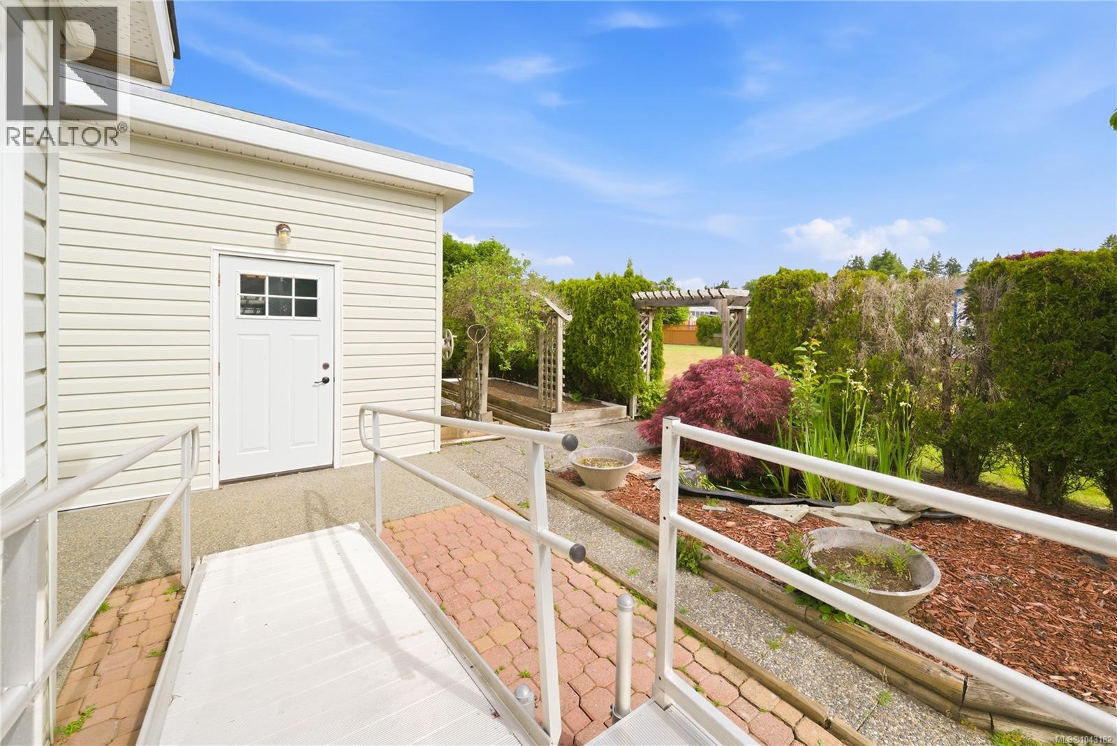 6214 Rich Rd - Image 35