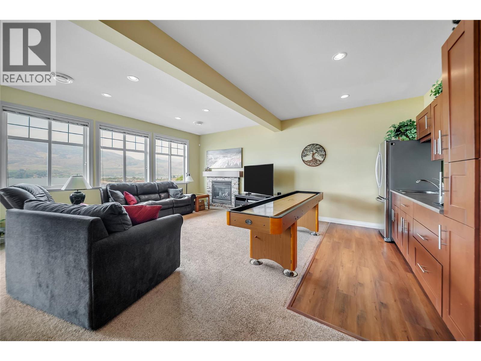 #279 2450 Radio Tower Road - 58