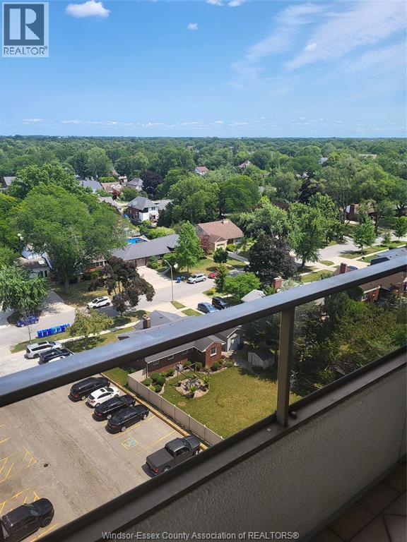 #1003 5151 RIVERSIDE DRIVE East - 24