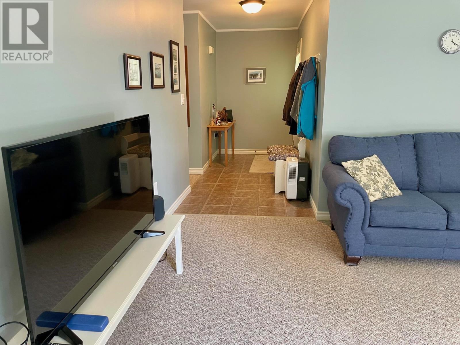 943 RATTENBURY Road - 20