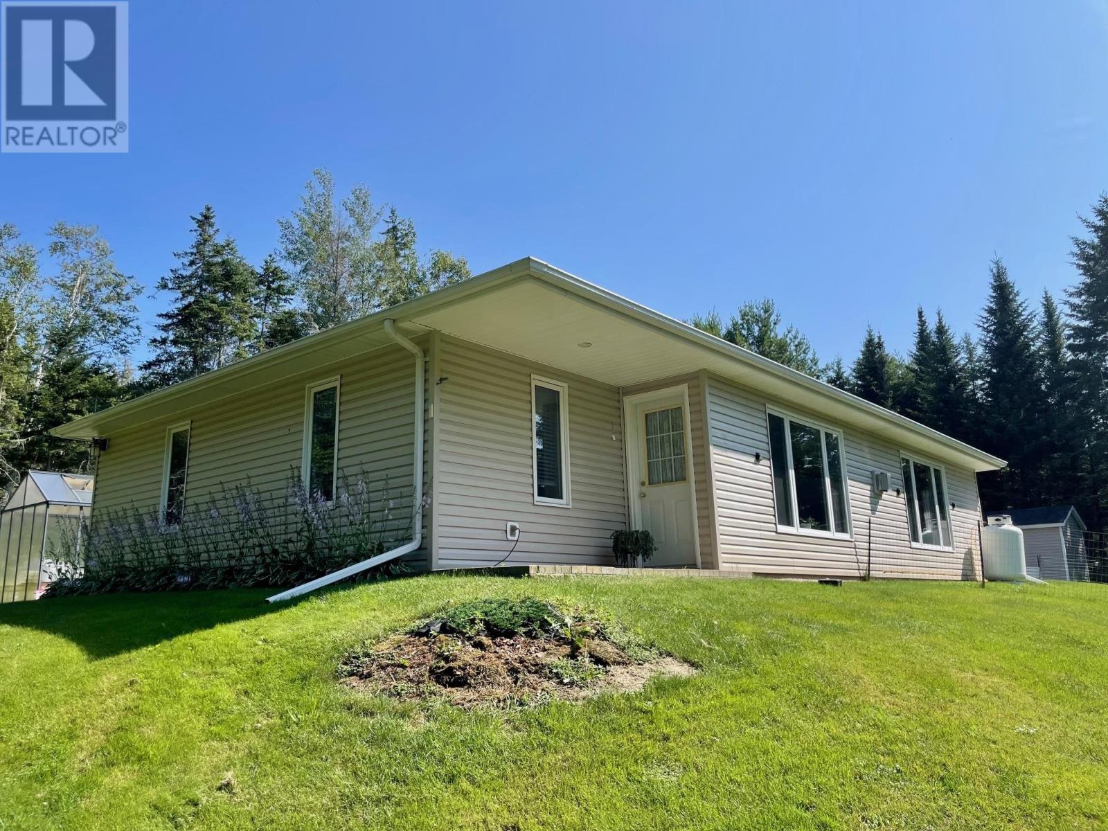 943 RATTENBURY Road - Image 6