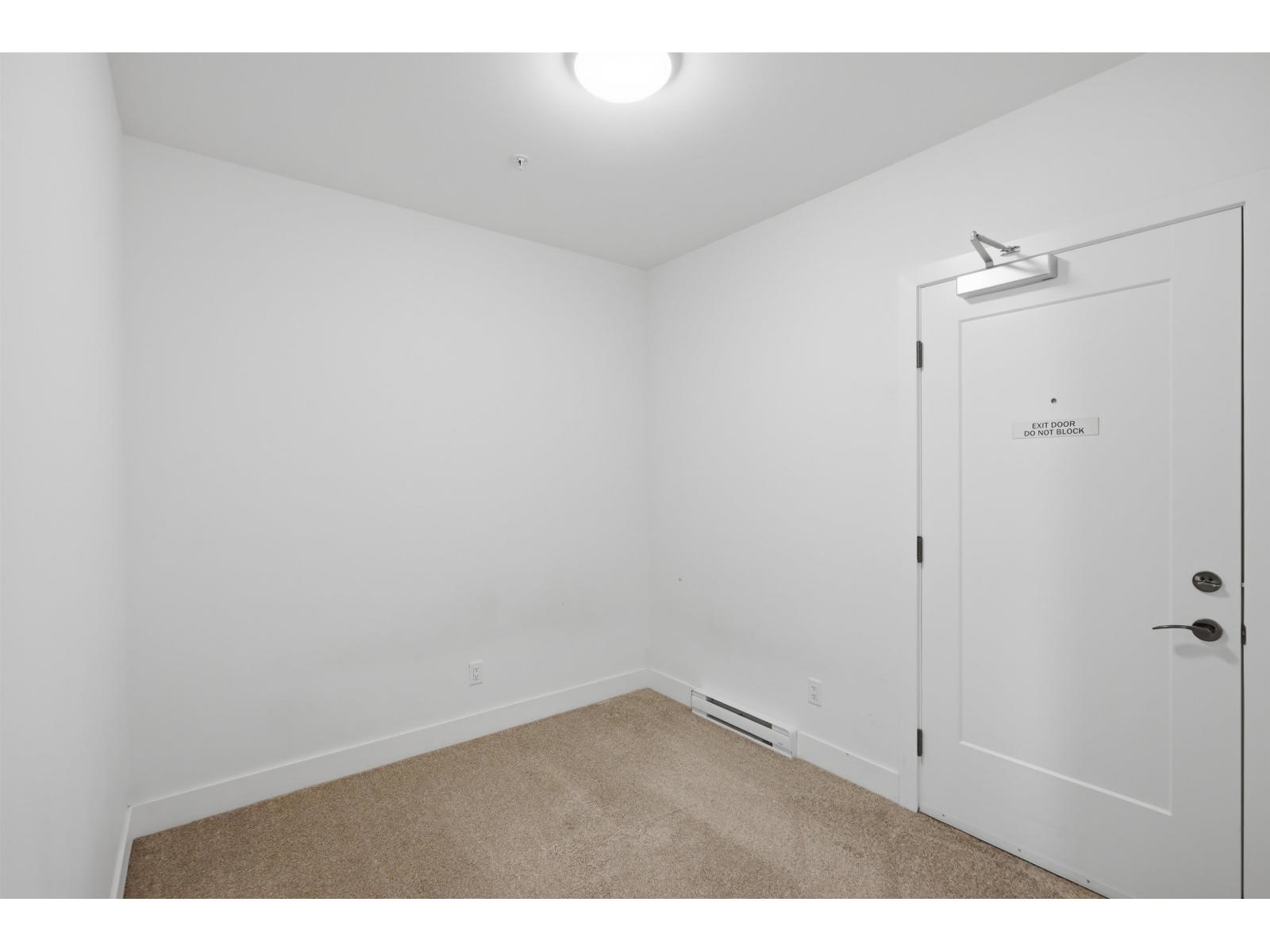 302 33568 GEORGE FERGUSON WAY, Abbotsford