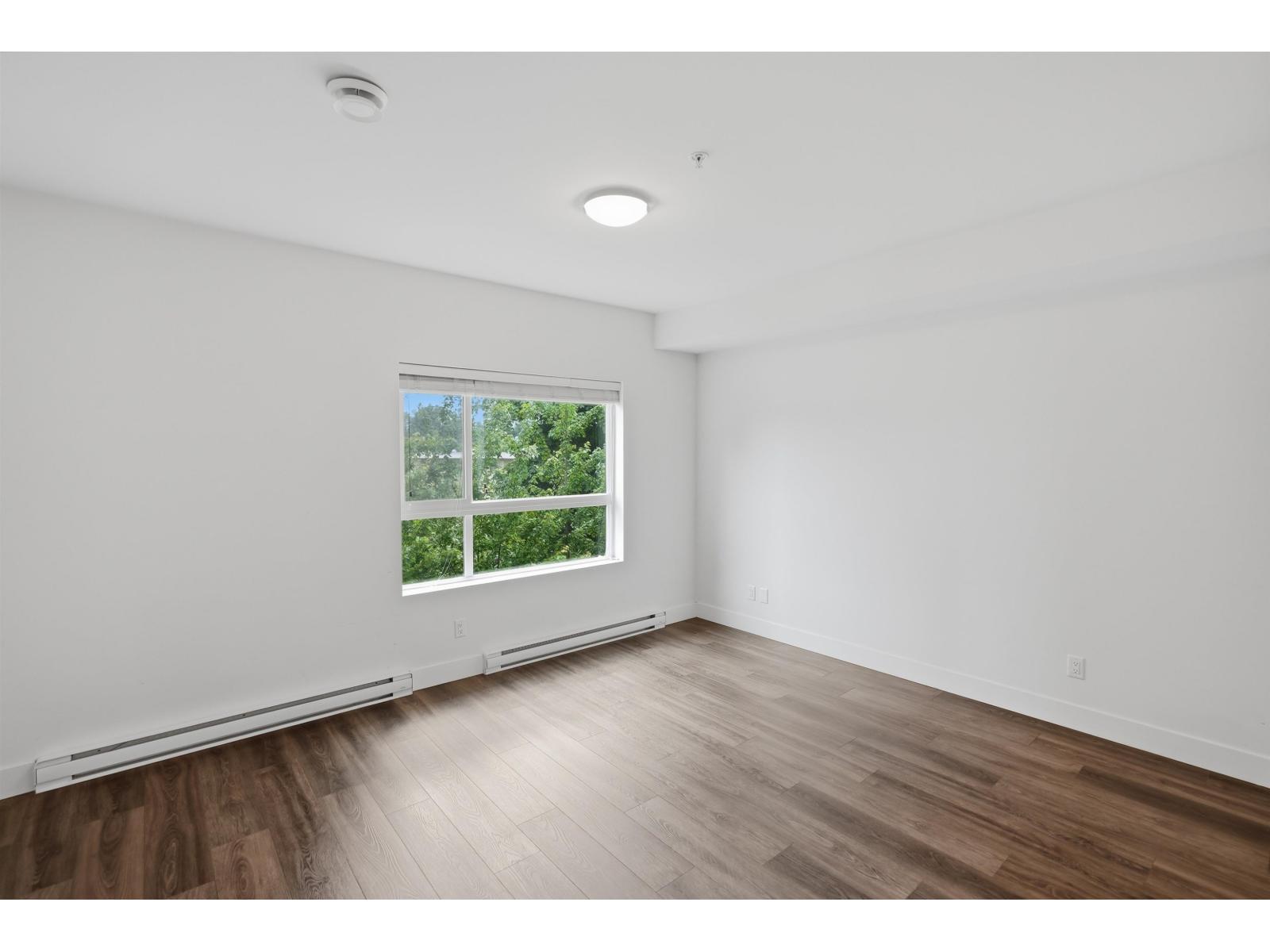 302 33568 GEORGE FERGUSON WAY, Abbotsford