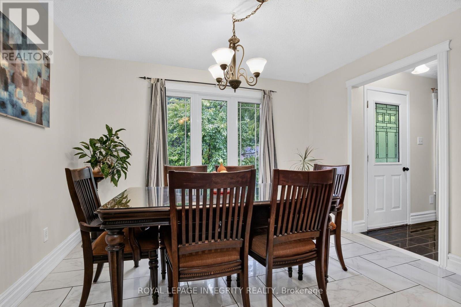 333 CHARRON STREET - Image 9