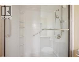65 Westmount Road Unit# 211, Waterloo, ON N2L5G6 Photo 28