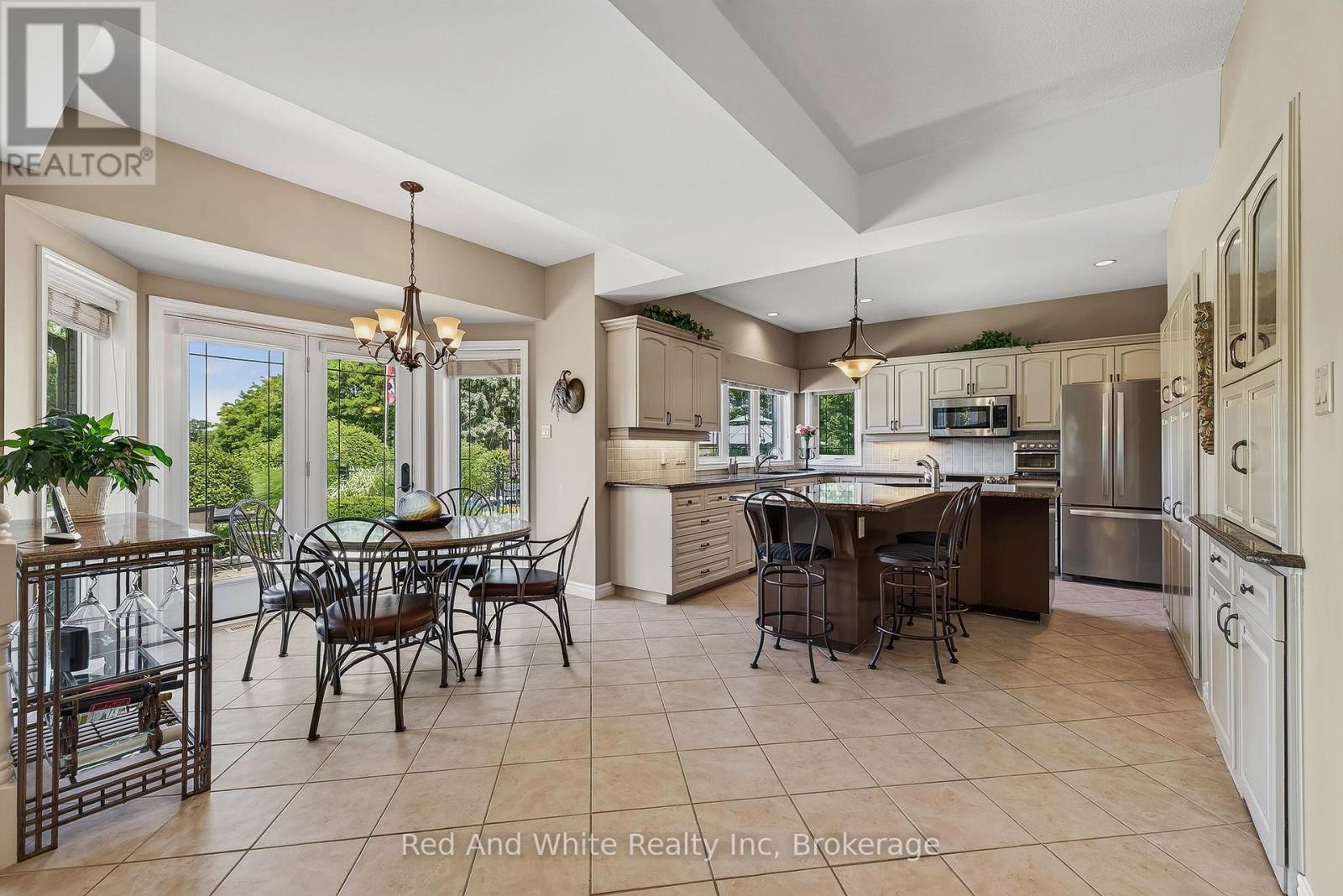 328 GOLF COURSE ROAD - 13