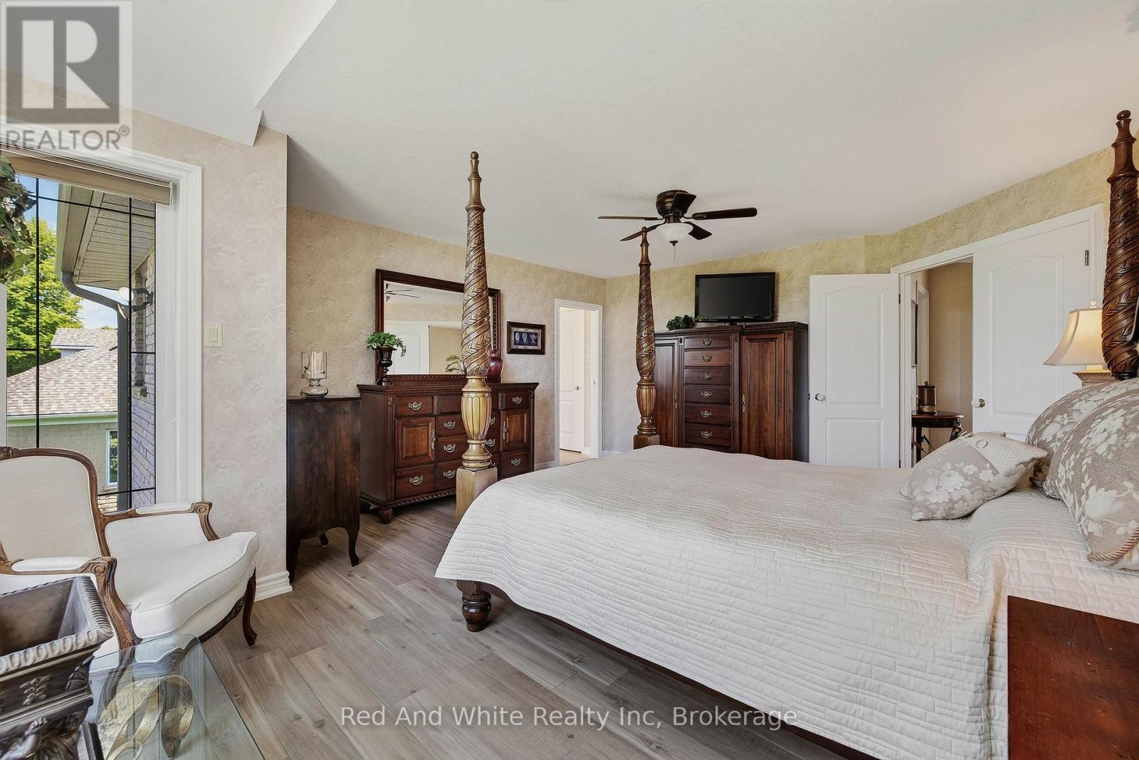 328 GOLF COURSE ROAD - 23