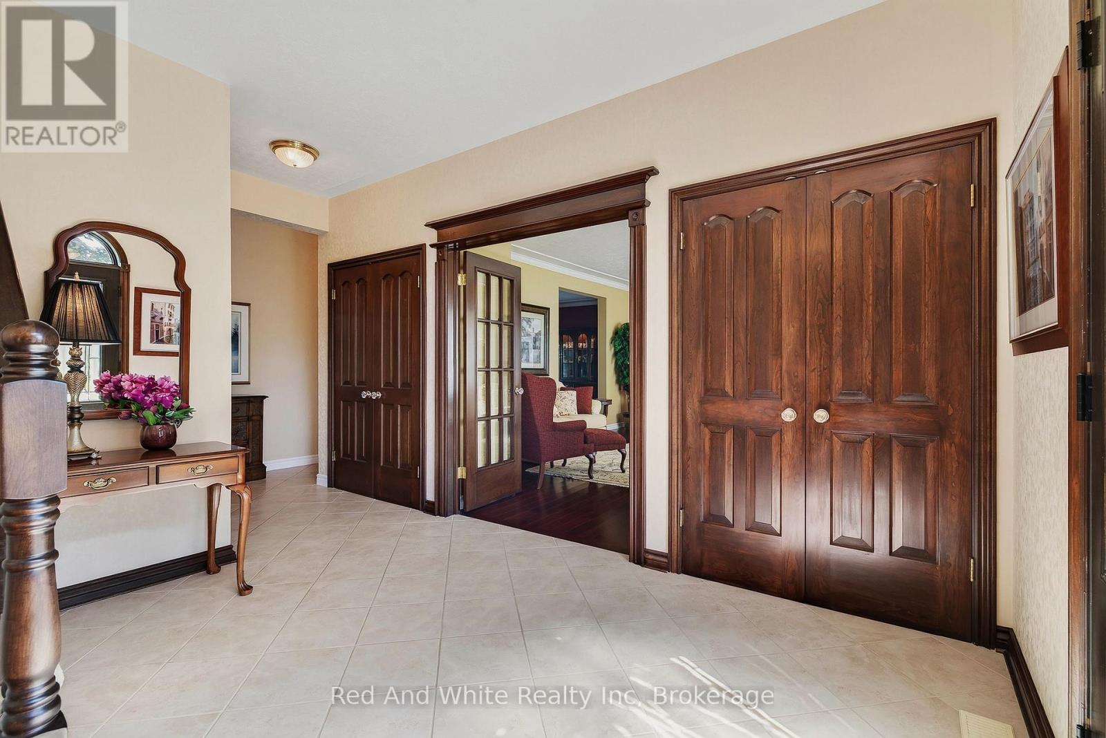 328 GOLF COURSE ROAD - 4