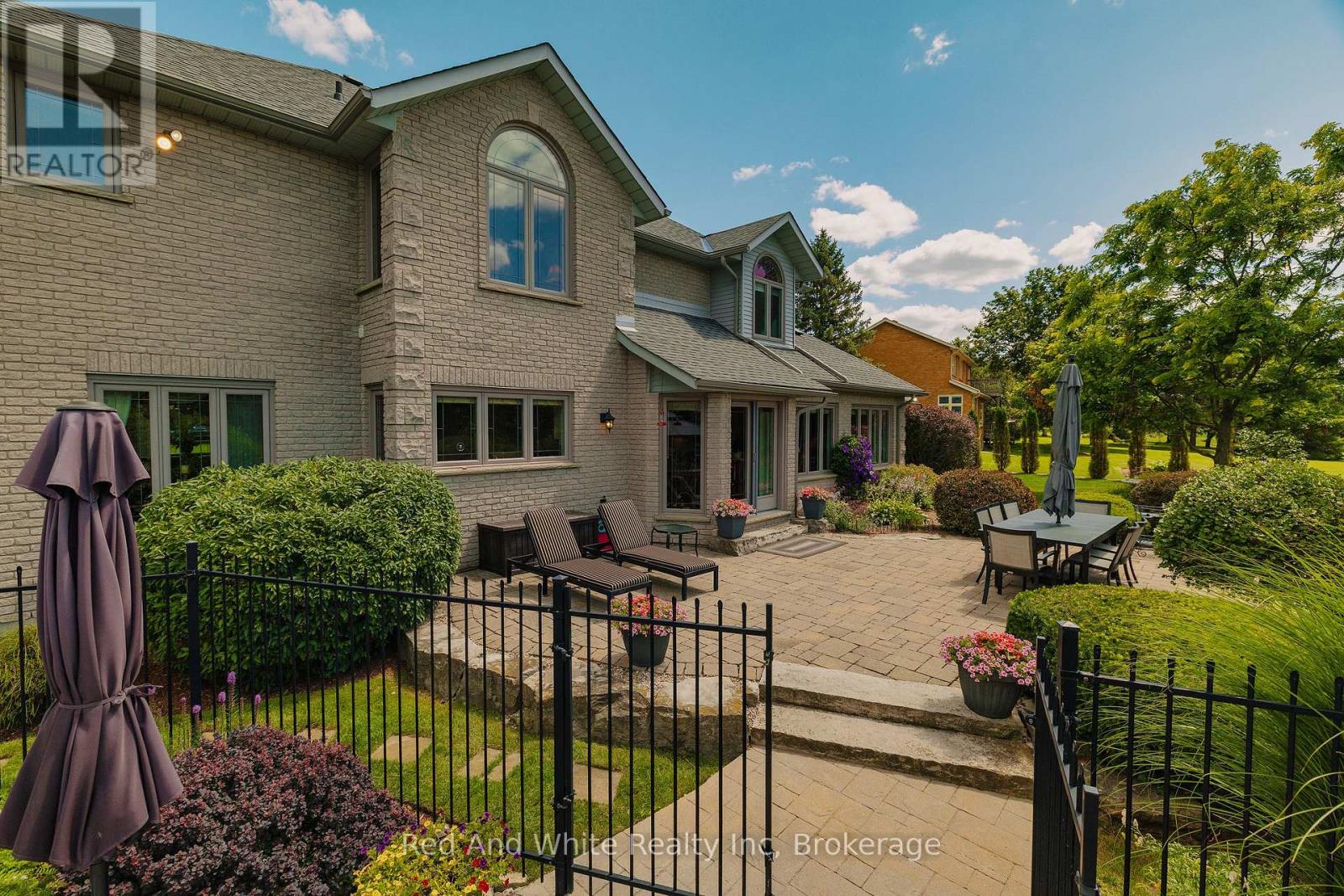 328 GOLF COURSE ROAD - 41