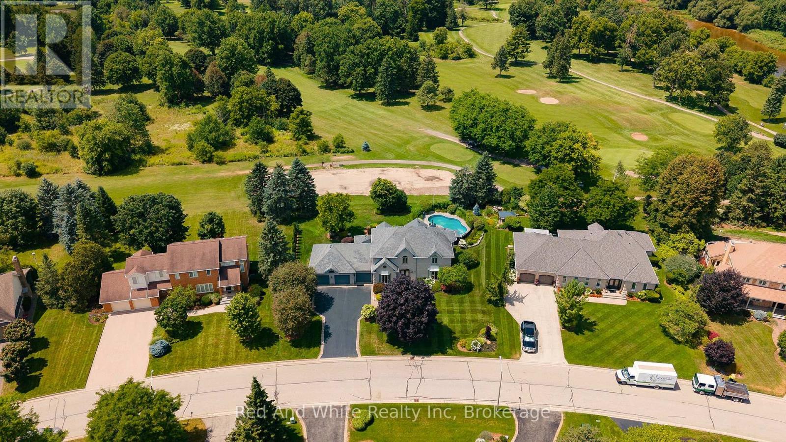 328 GOLF COURSE ROAD - 45