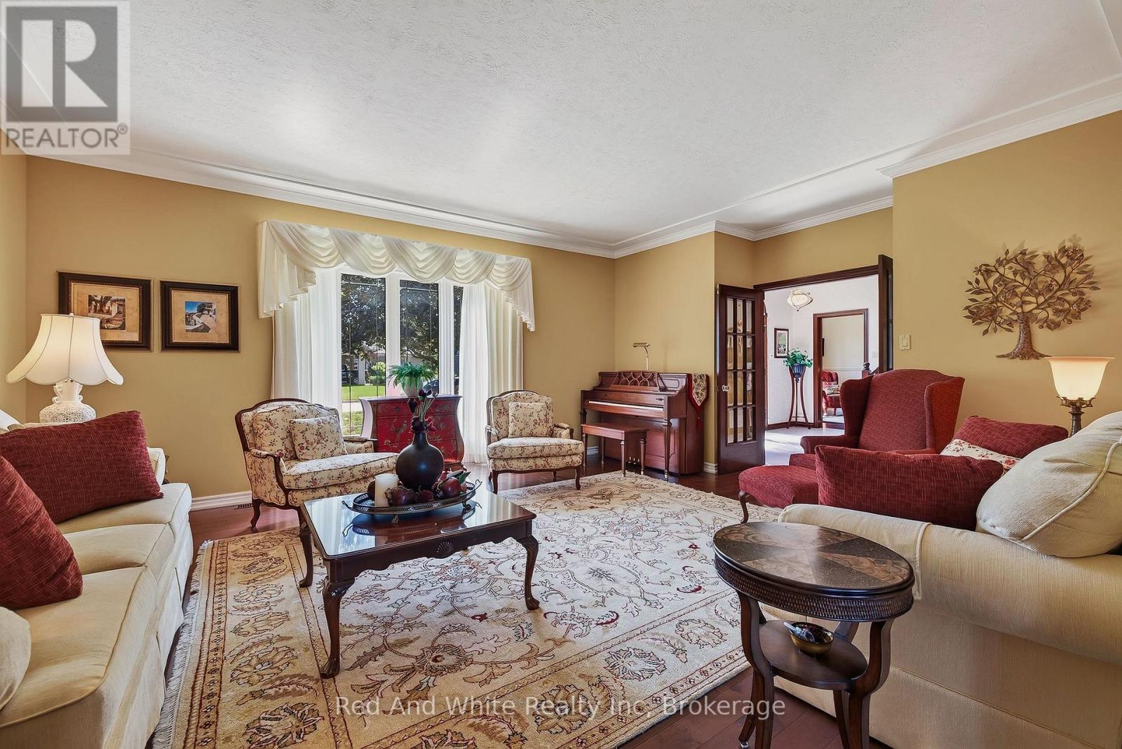 328 GOLF COURSE ROAD - 7