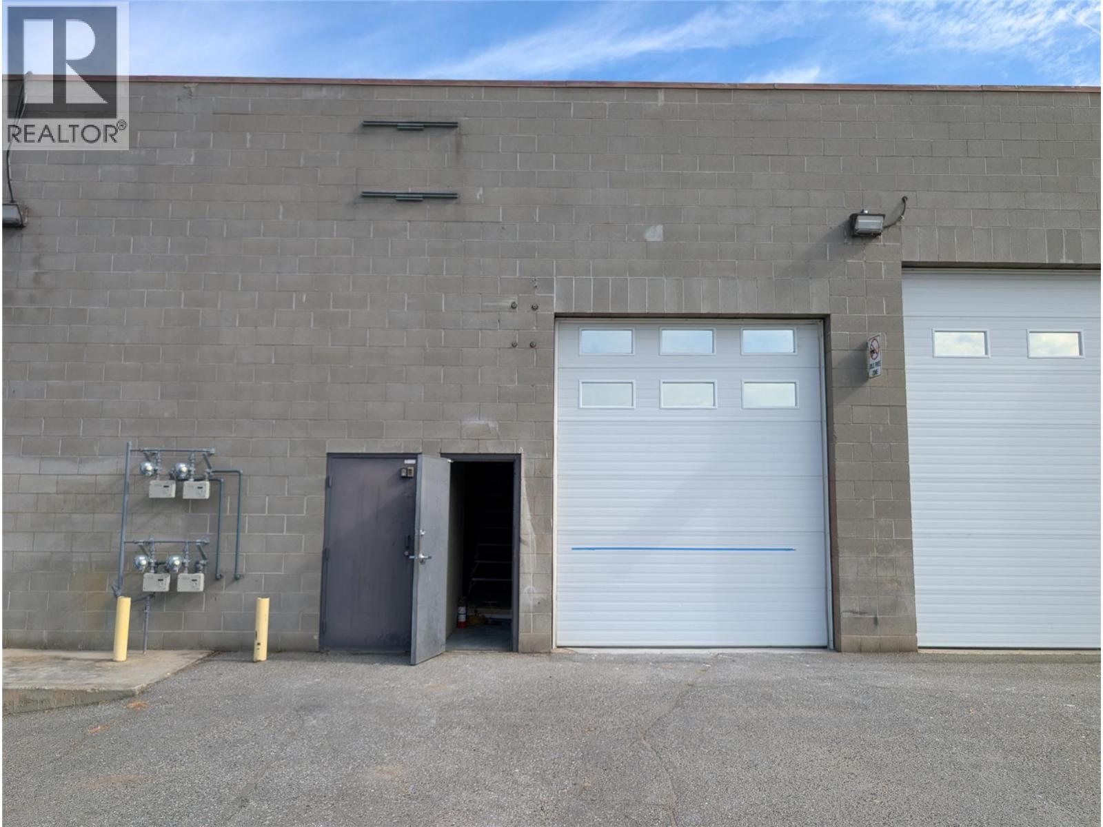  1765 Springfield Road, Kelowna