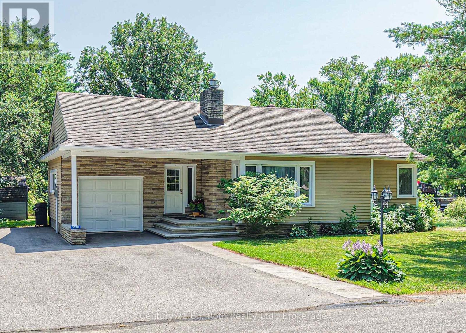 1028 COWBELL LANE - 1