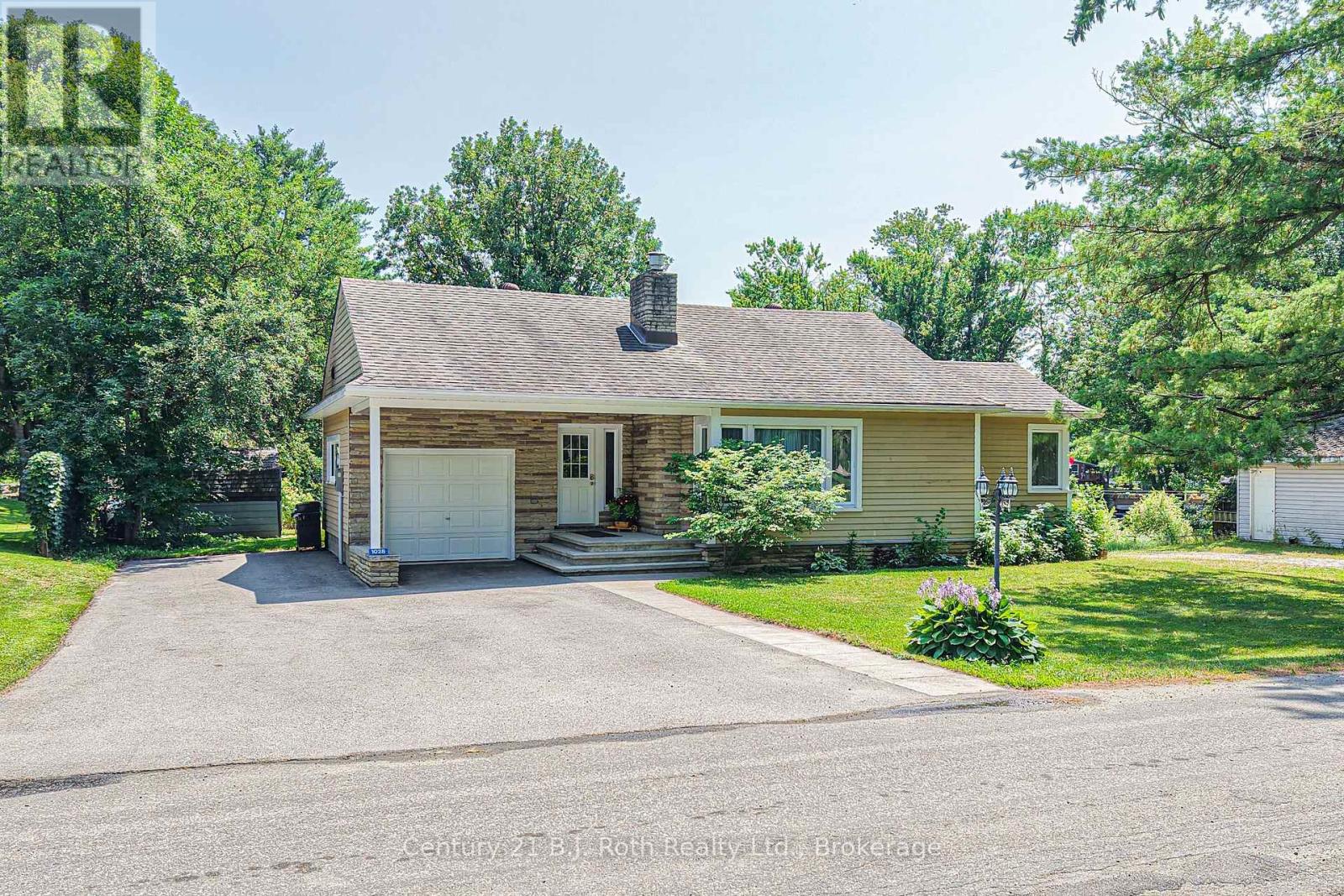 1028 COWBELL LANE - 2