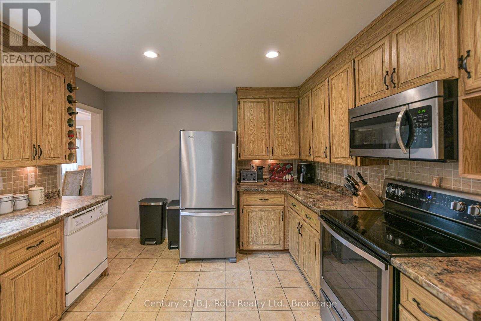1028 COWBELL LANE - 34