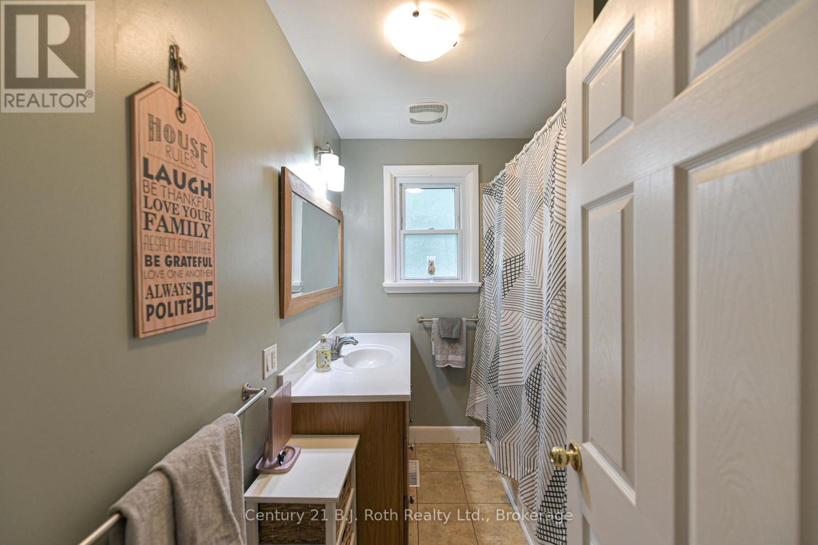 1028 COWBELL LANE - 39