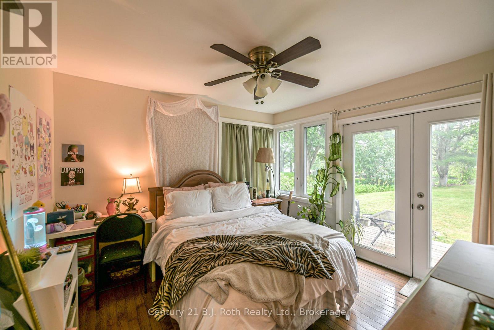 1028 COWBELL LANE - 42