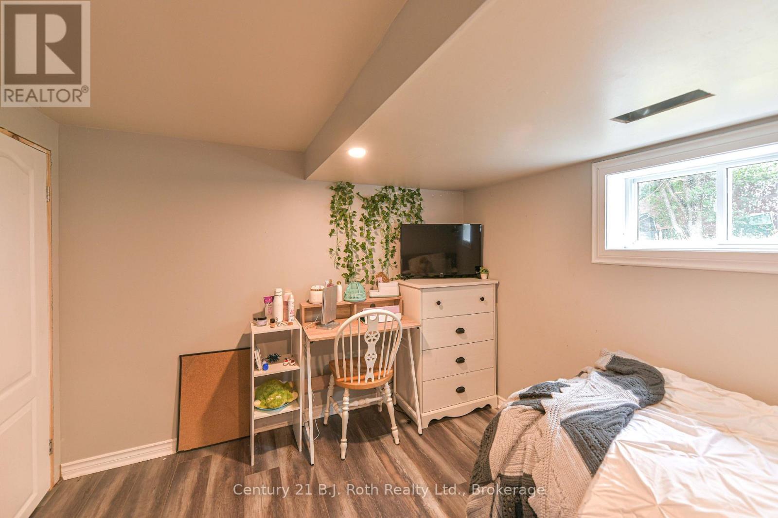 1028 COWBELL LANE - 49
