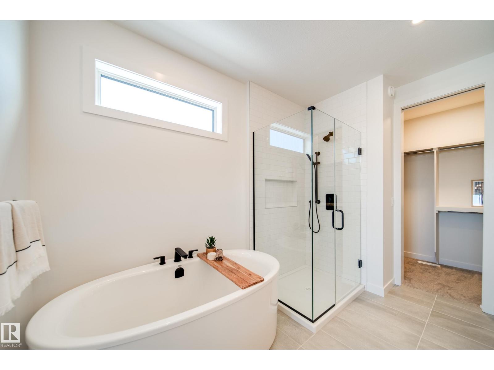 75 Chartres Close - Photo 12