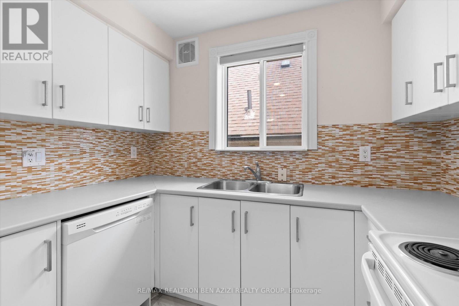 304 ROSELAWN AVENUE - 11