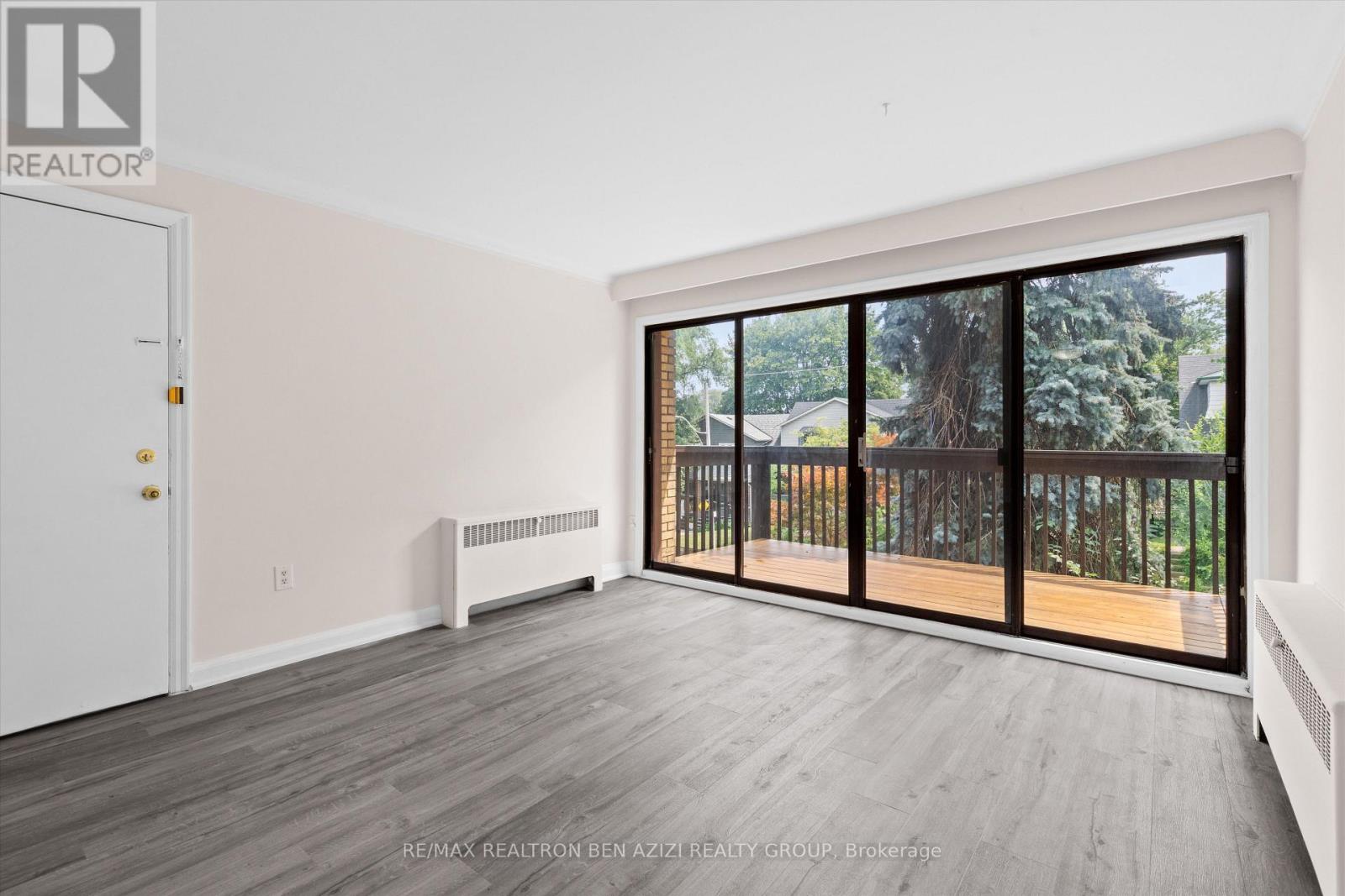 304 ROSELAWN AVENUE - 2