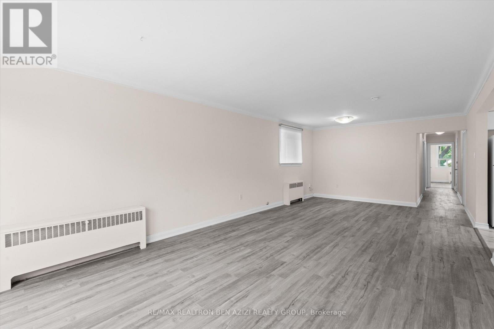 304 ROSELAWN AVENUE - 7