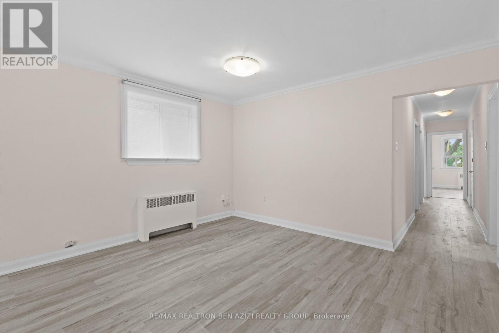 304 ROSELAWN AVENUE - 8