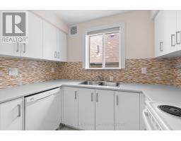 304 Roselawn Avenue, Toronto, ON M4R1G1 Photo 11