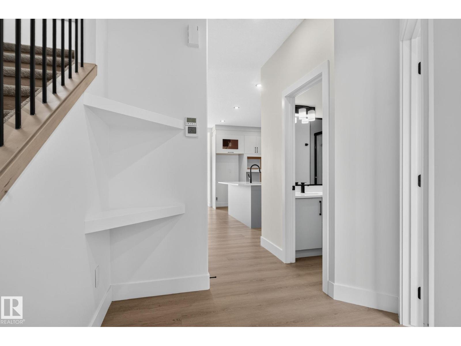 452 Robinson Blvd NE - 10