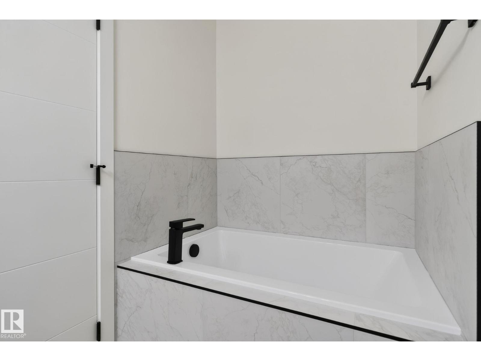 452 Robinson Blvd NE - 38