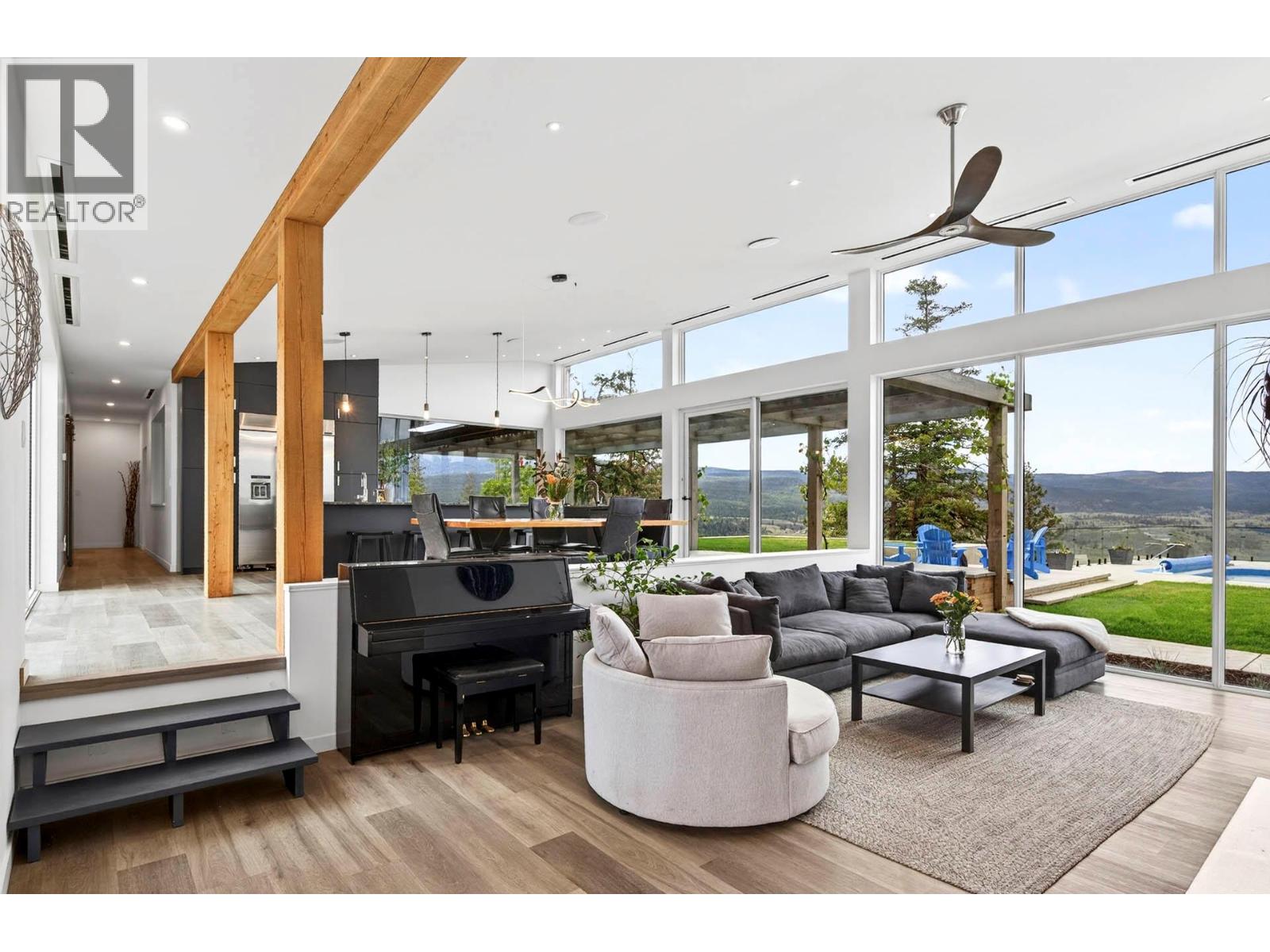 879 Deer Drive - Image 26