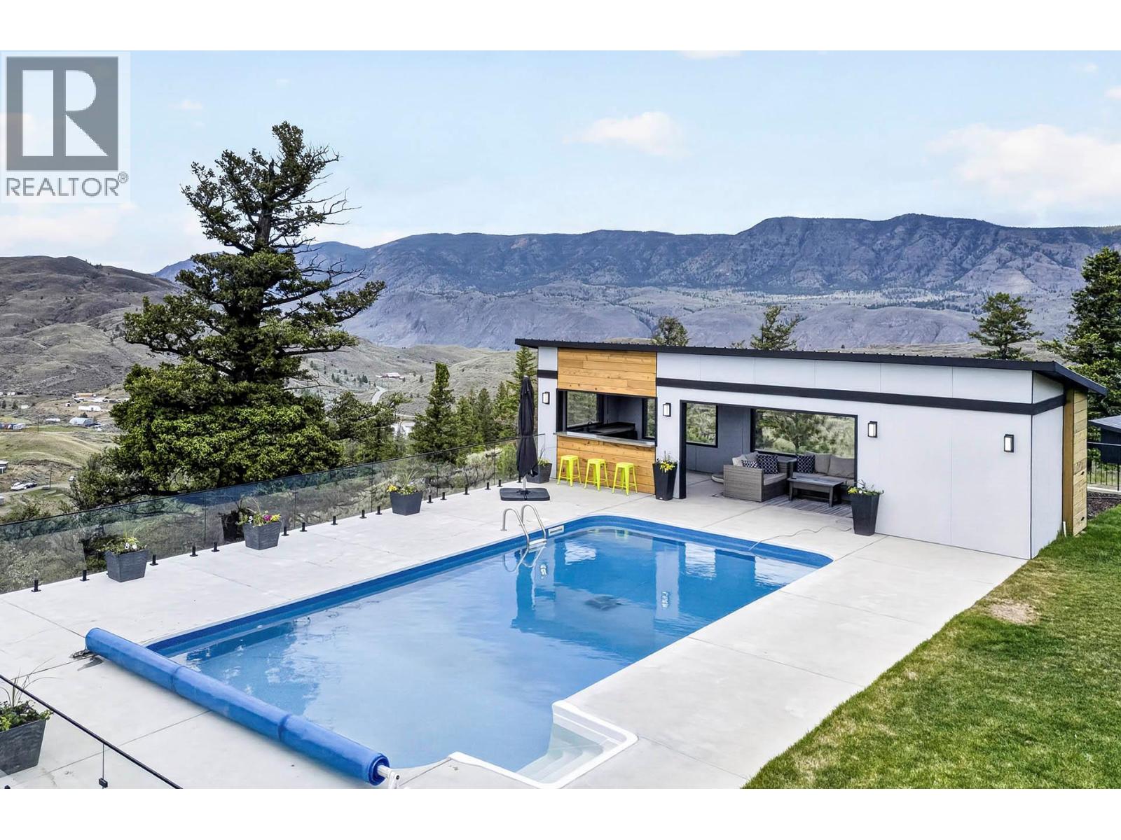 879 Deer Drive - Image 17