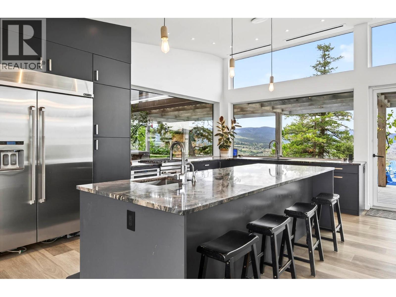 879 Deer Drive - Image 24