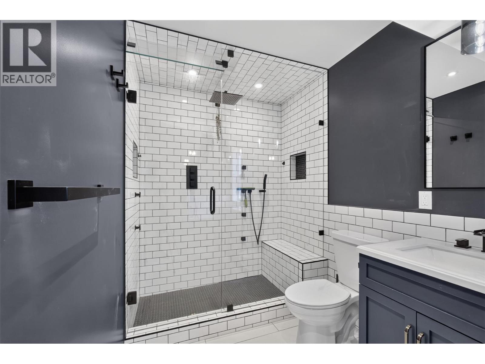  3752 Glenway Road, West Kelowna