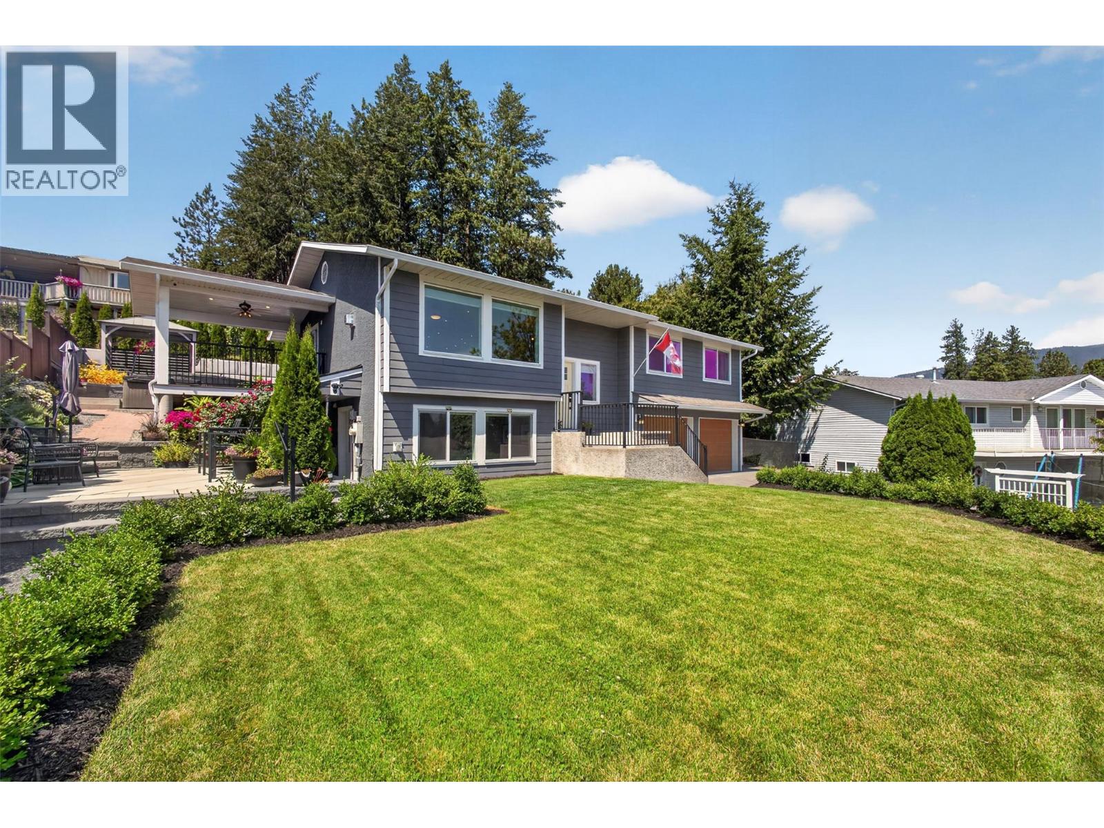  3752 Glenway Road, West Kelowna