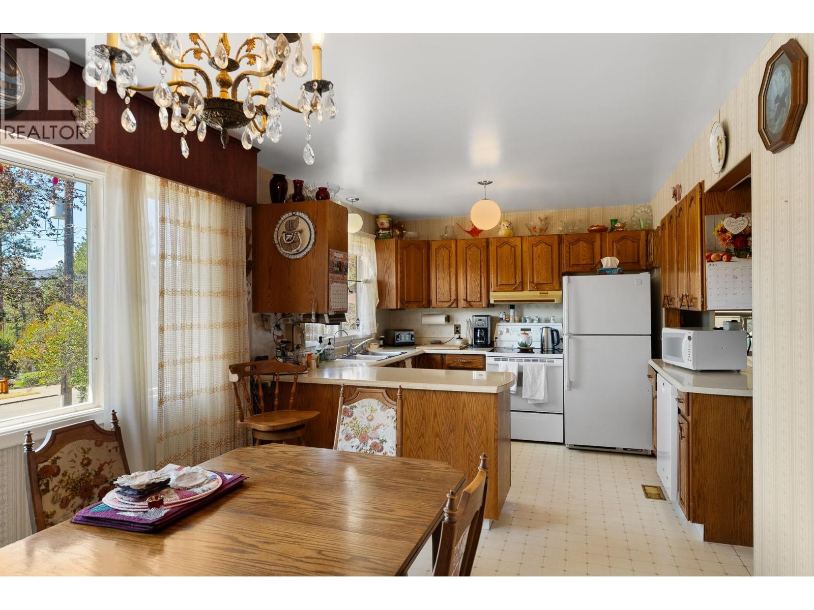 2275 Castillou Crescent - 24