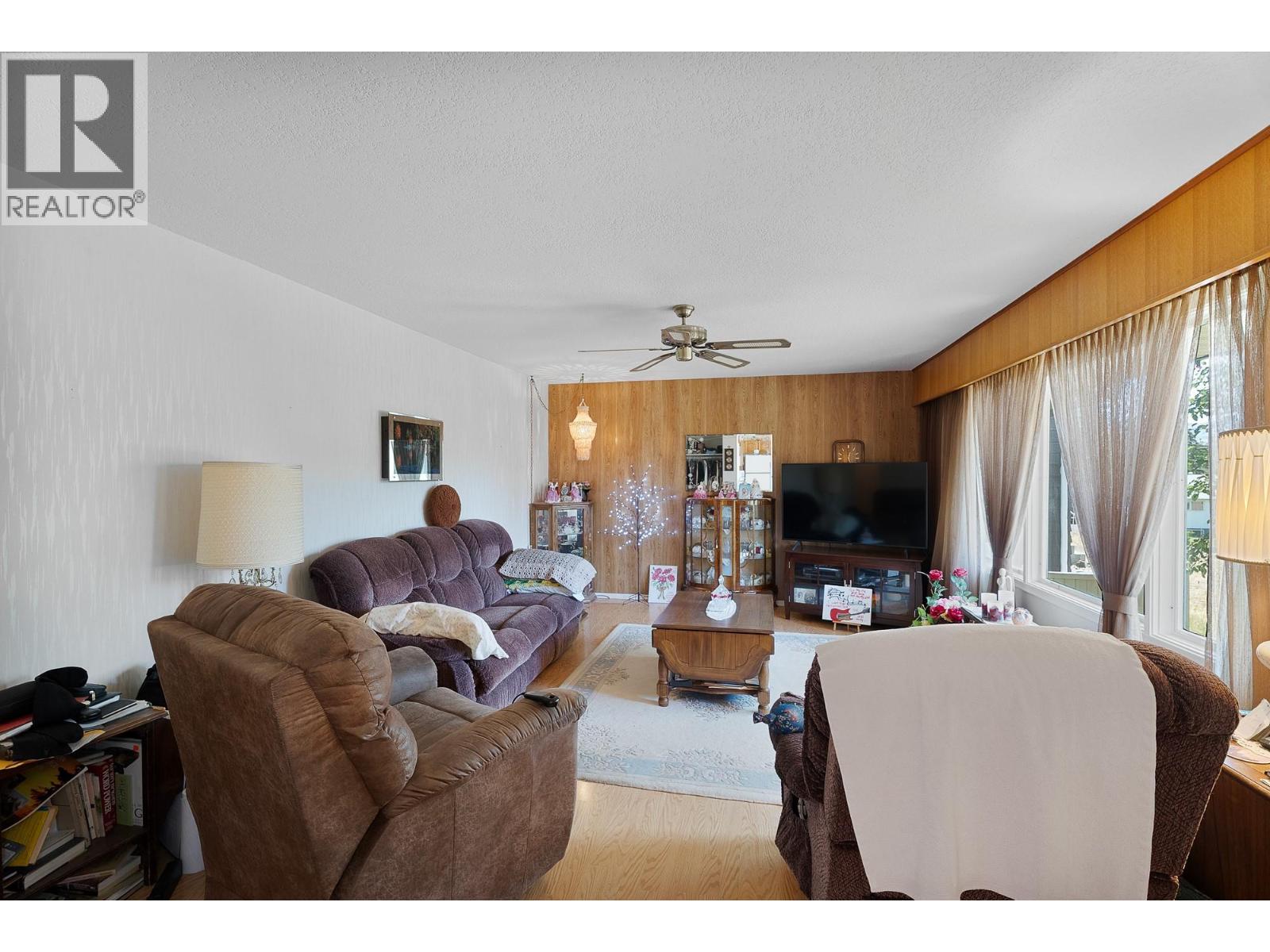 2275 Castillou Crescent - 29